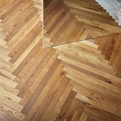 Parquet Chêne Semi-Massif Chevron Brown Fumé - Shooting 2022