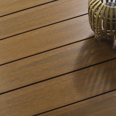 Lames Composite Brooklyn Teak - 23x138x4000 - realisation 01 - carresol